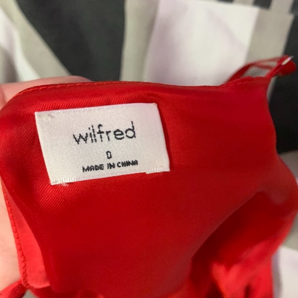 red dress - Picture 4 of 4